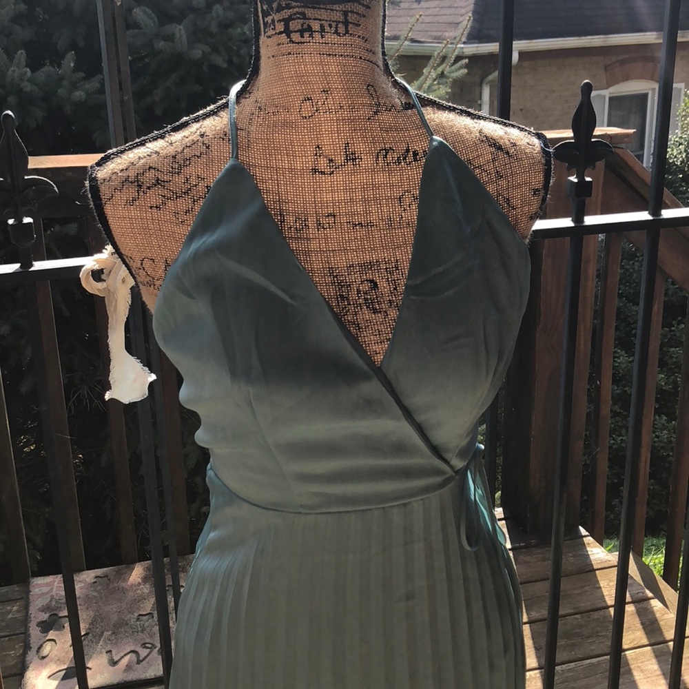 Closing Closet!!Nordstrom Lush Teal Satin Dress - Picture 4 of 8